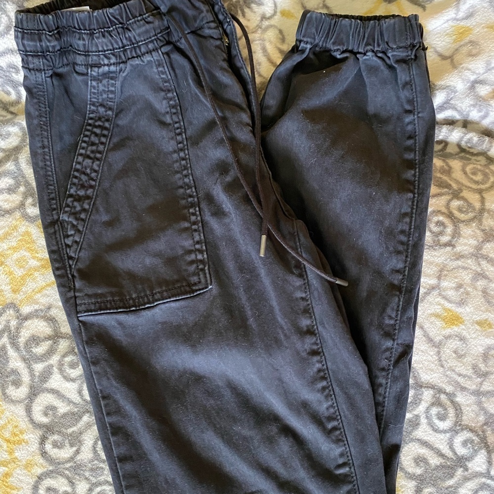 American Eagle High-Waister Jegging Joggers